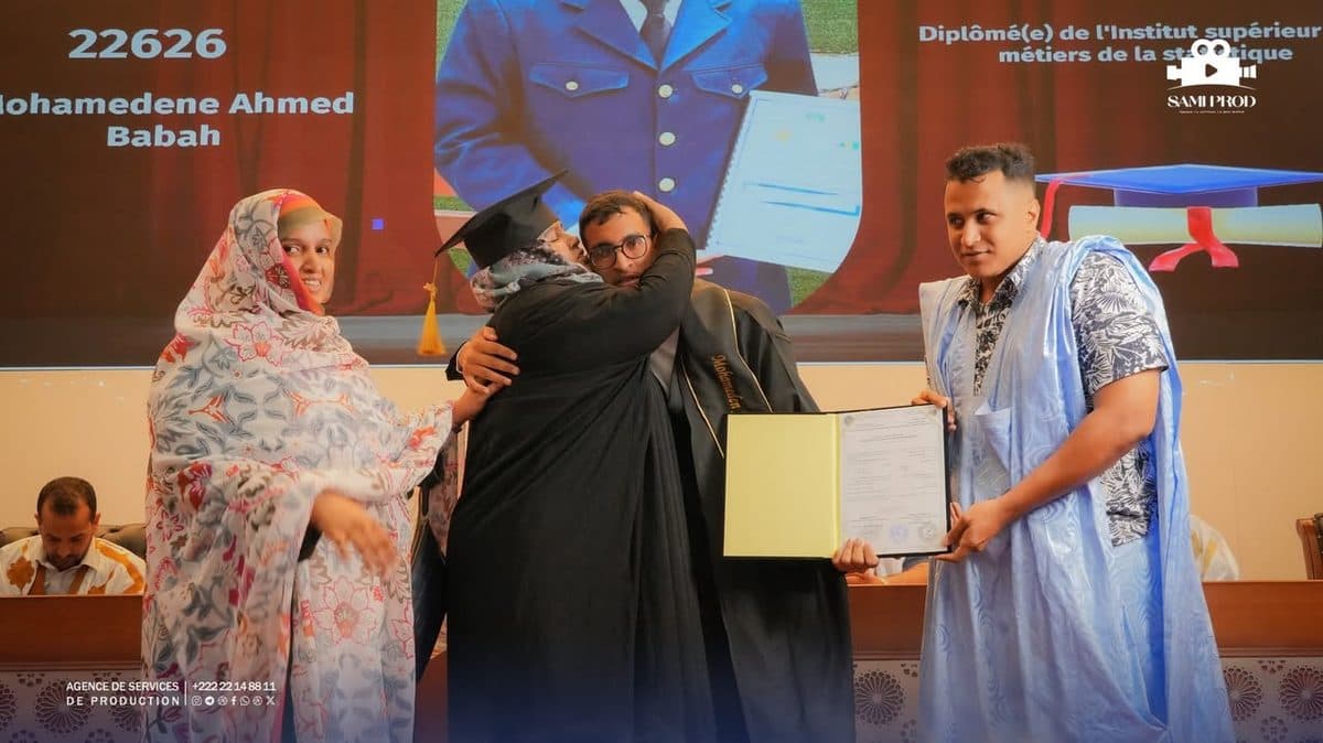 Album photo de la quatrième promotion : 32 diplômés